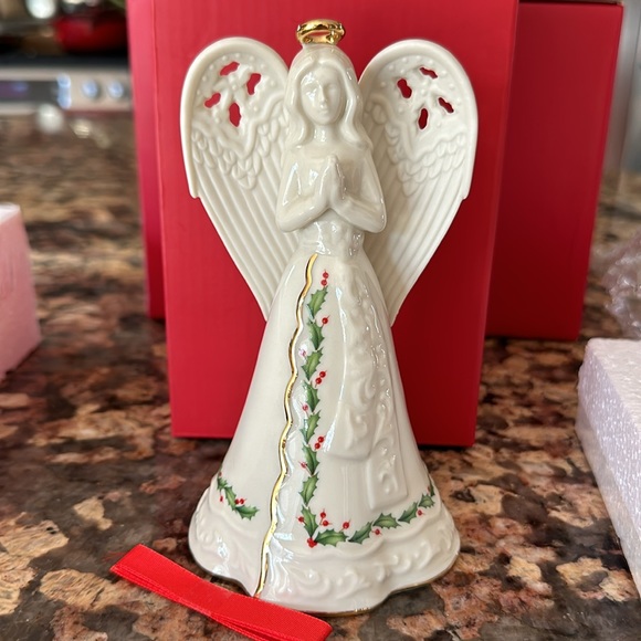 Retired Lenox Christmas Angel bell - Picture 1 of 6